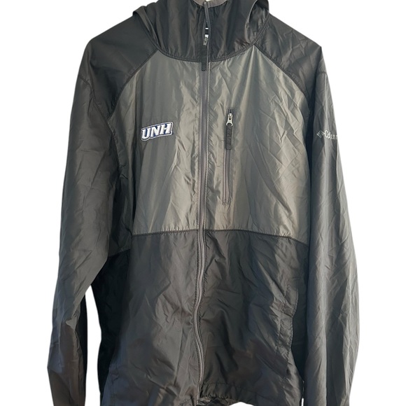 UNH Columbia Men's windbreaker Black Jacket medium - Picture 1 of 3
